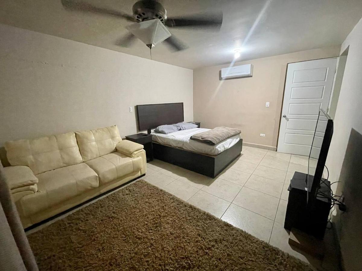 Altabrisa Residencial Villa Monterrey Exterior foto